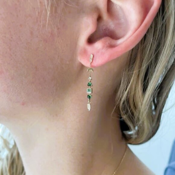 Gorgeous Dangle Earrings Gold w/Green Zircon Moon Celestial Jewelry BEAUTIFUL - Picture 11 of 13